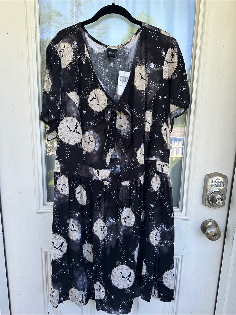NWT Disney Black and Cream Peter Pan Clock-Print Dress (4X)